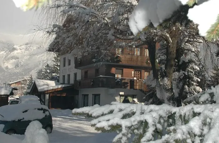 Vallecetta Отель Бормио